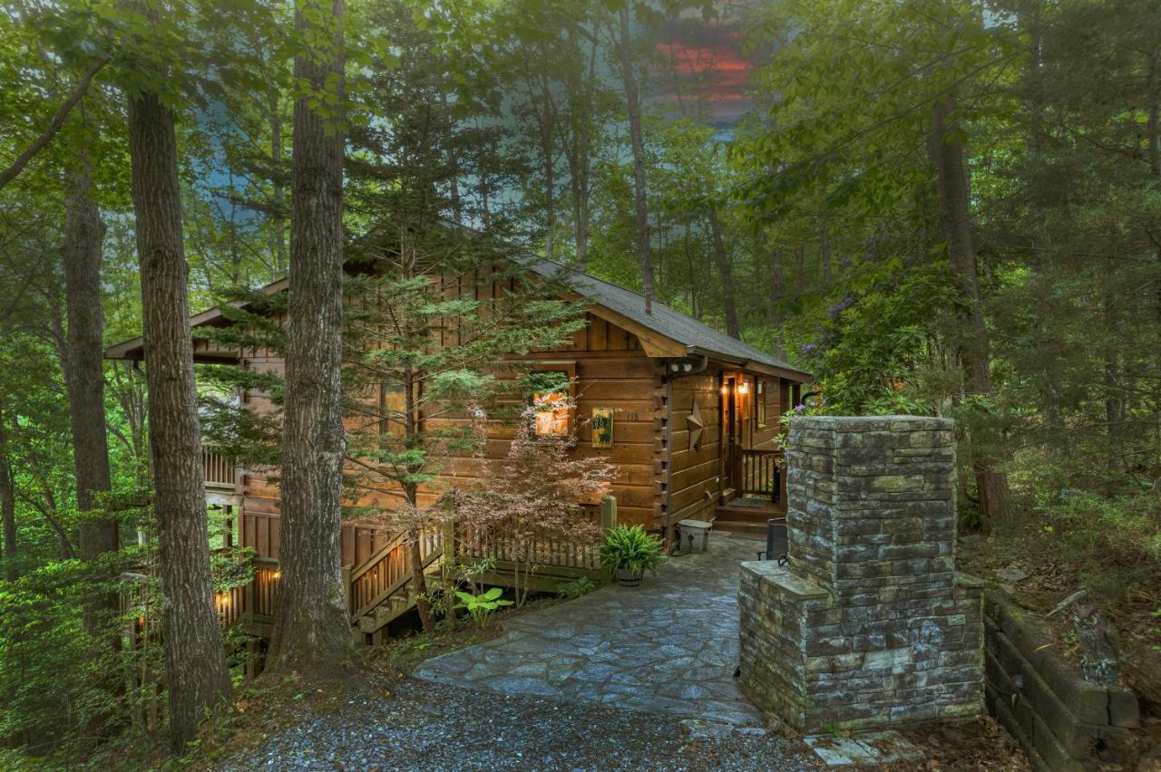 Secluded Sunrise Ridge-10 Min From Blue Ridge, King Beds, Hot Tub, 2 Porches, Fireplace Wood Burning, Mountain View, Cozy Bagian luar foto
